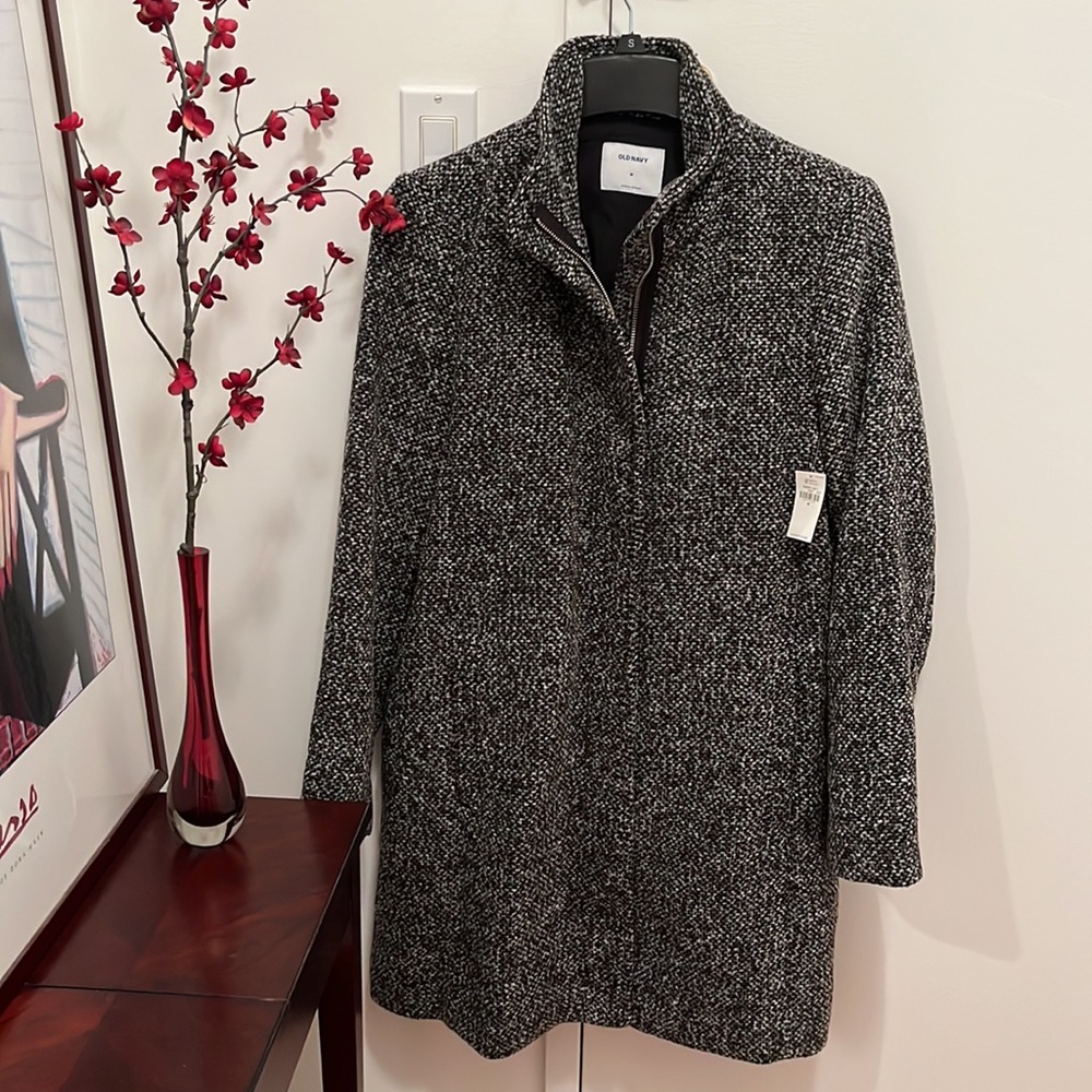 Old Navy Gorgeous Blck/Wht/Gry Tweed MEDIUM Coat NEW WITH TAGS PERFECT CONDITION